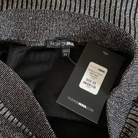 Fashion Nova Body Contour Skirt - Picture 5 of 7